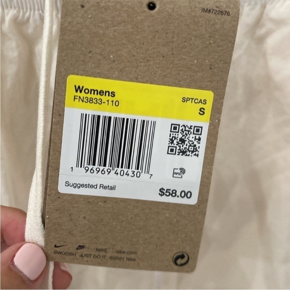 NWT NIKE SKORT skirt tennis golf WHITE and light peach sz small - Picture 3 of 6